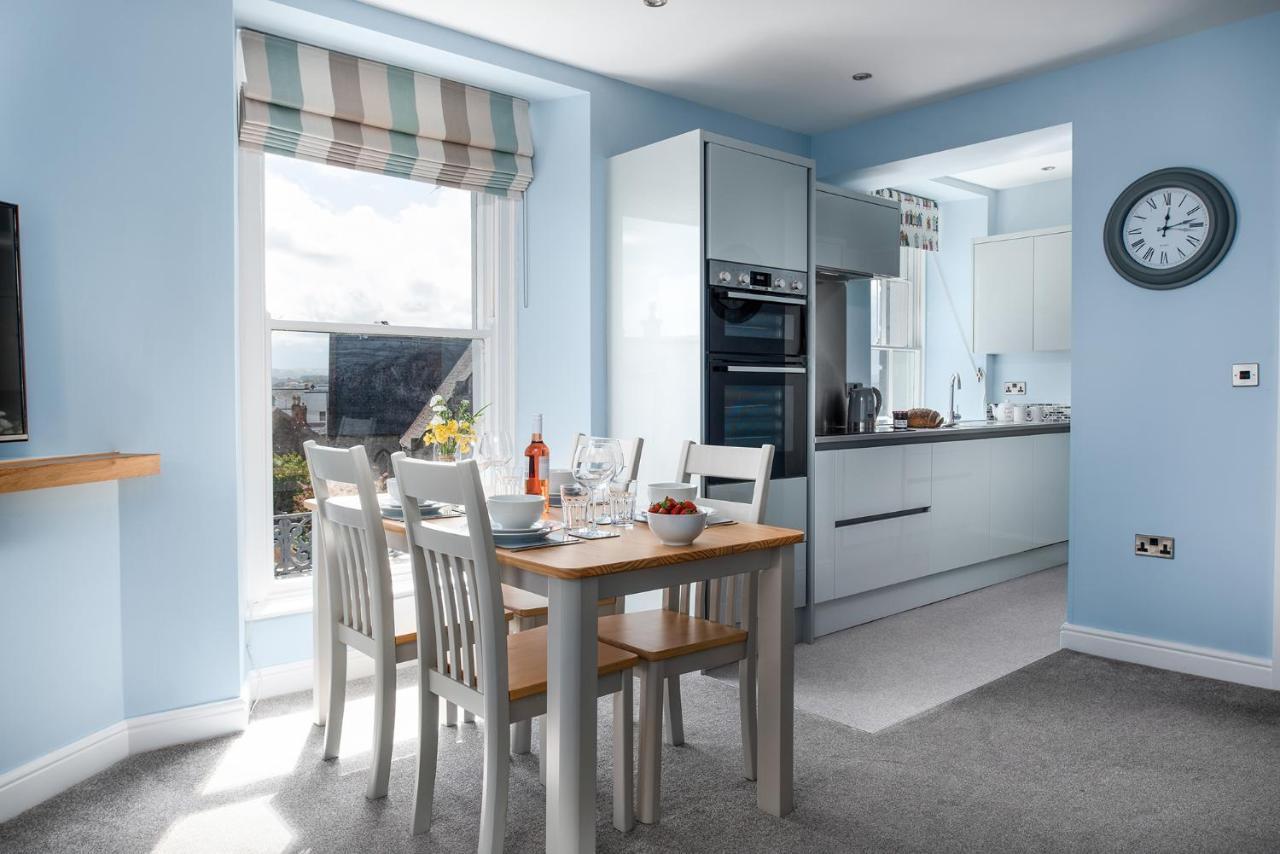 Abbey Road Boutique Holiday Apartment Llandudno Esterno foto